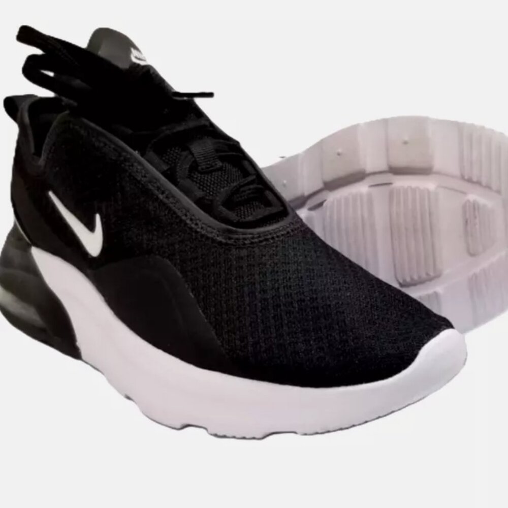 Nike Air Max Motion 2 Women Size 6 A00352-007 Black & White [Worn 1x] E.U.C